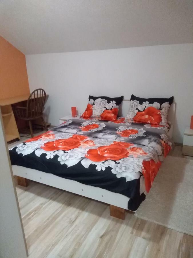 Apartman Franjicic Кореница Екстериор снимка